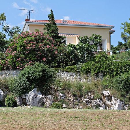 Apartments By The Sea Novi Vinodolski - 5558 المظهر الخارجي الصورة