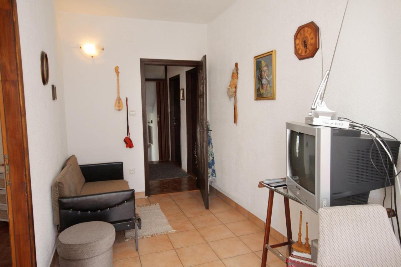 Apartments By The Sea Novi Vinodolski - 5558 المظهر الخارجي الصورة