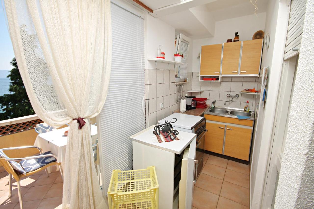 Apartments By The Sea Novi Vinodolski - 5558 المظهر الخارجي الصورة
