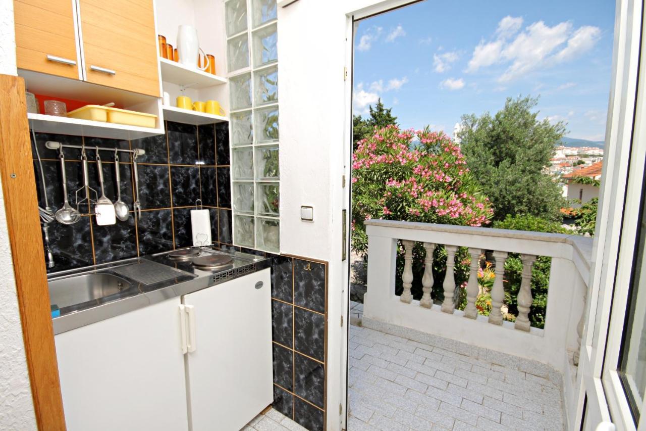 Apartments By The Sea Novi Vinodolski - 5558 المظهر الخارجي الصورة