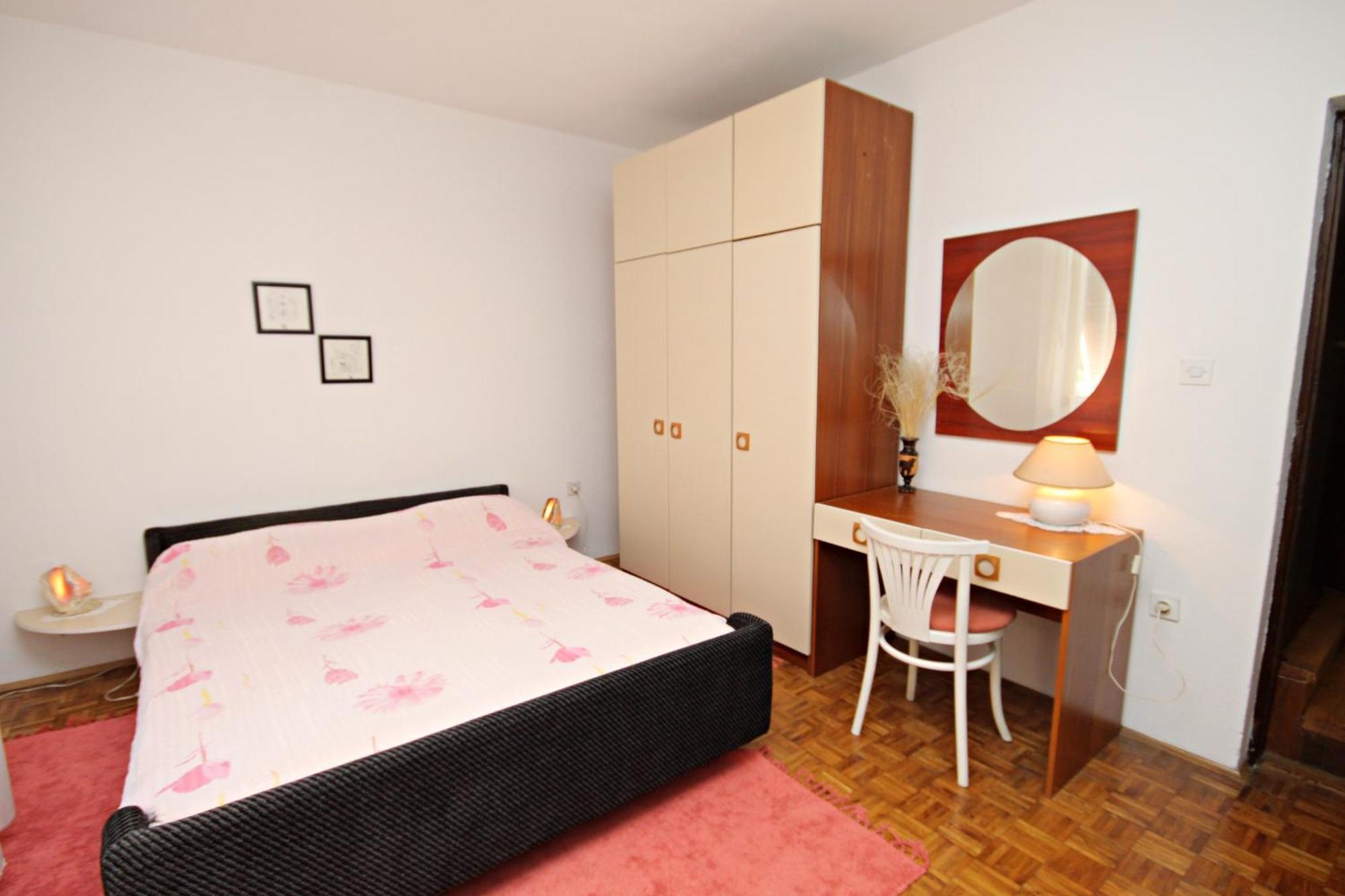 Apartments By The Sea Novi Vinodolski - 5558 الغرفة الصورة