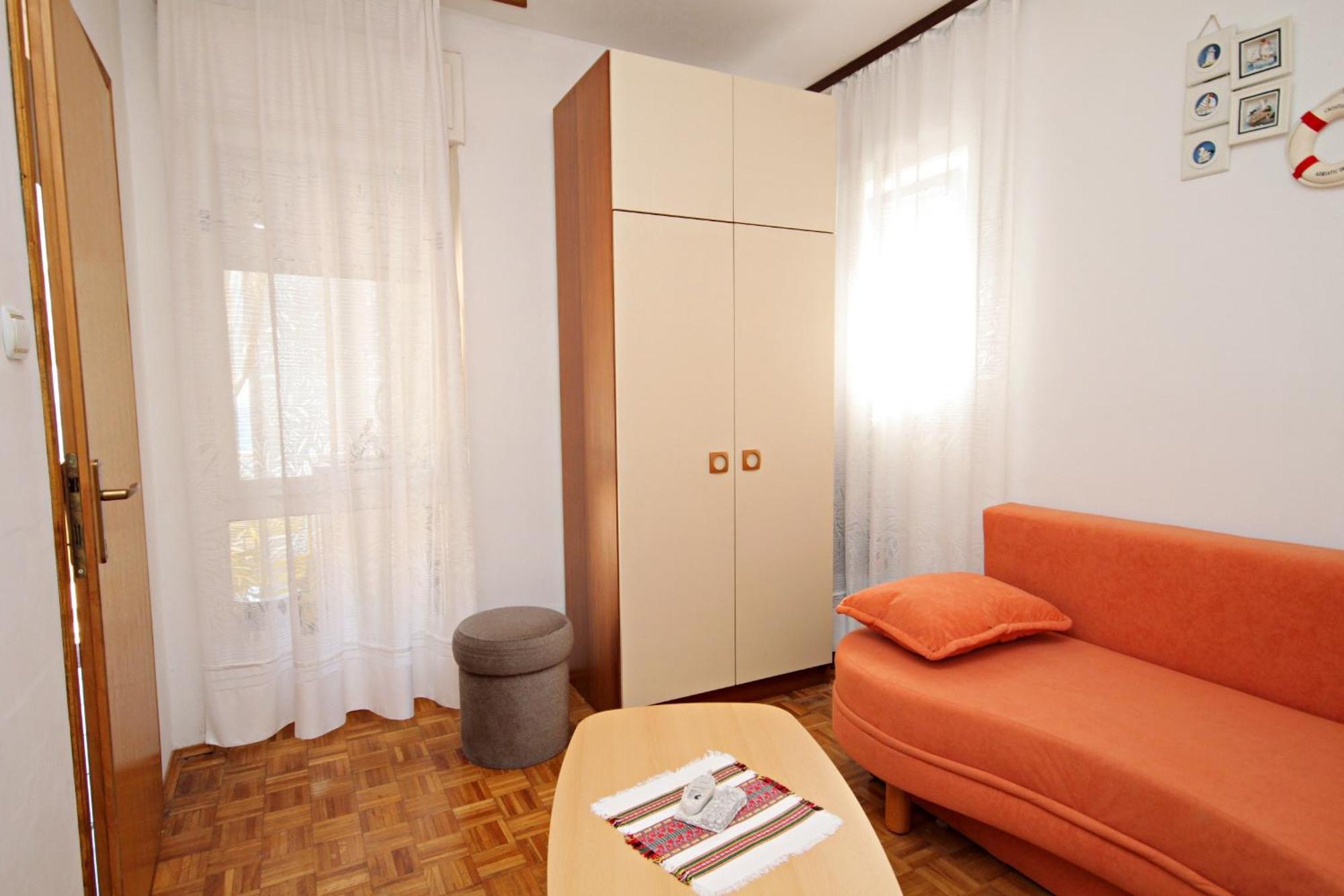 Apartments By The Sea Novi Vinodolski - 5558 الغرفة الصورة